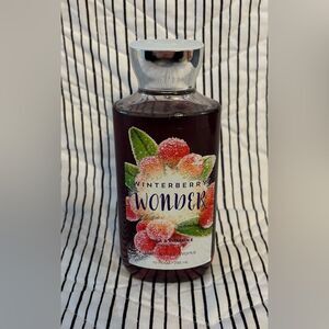 Bath and Body Works Winter Berry Wonder Shower Gel holiday label